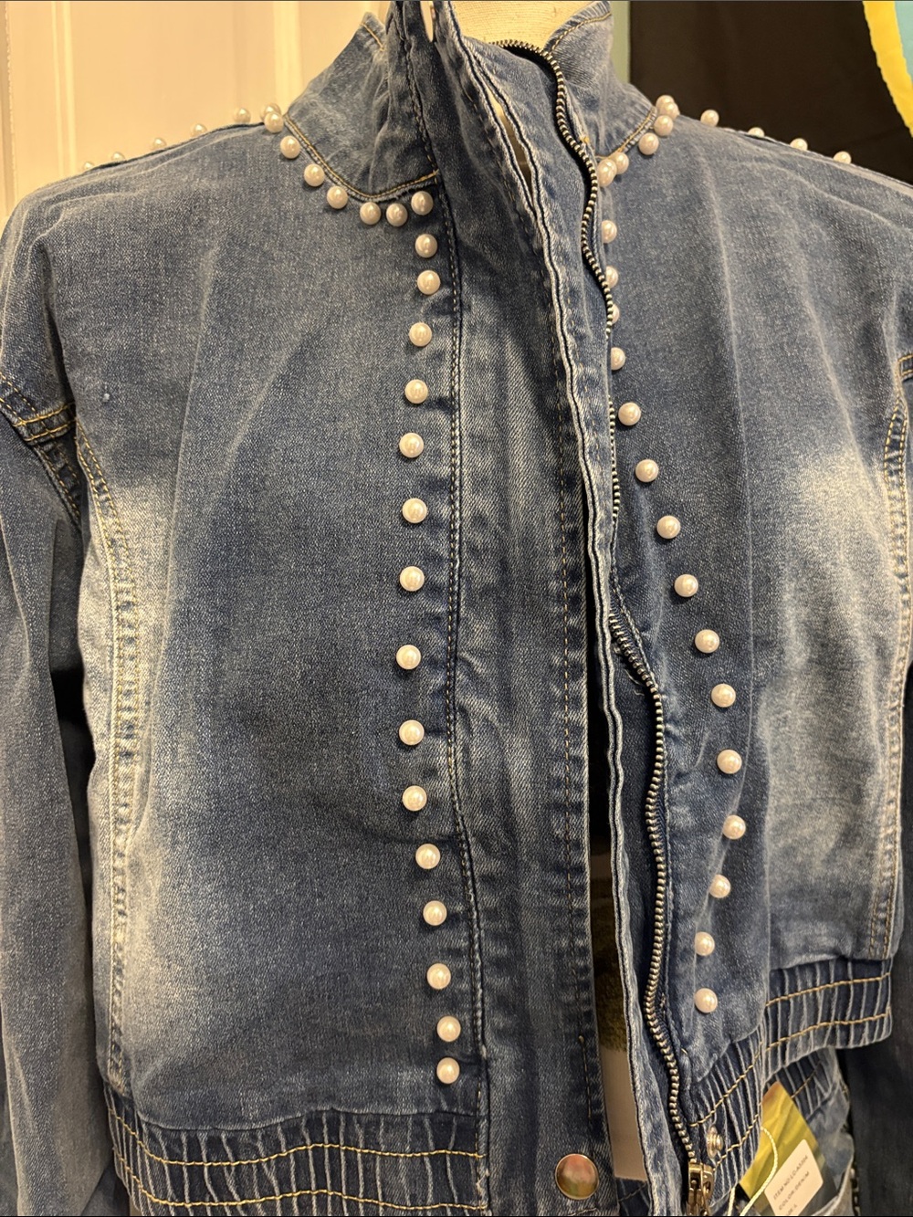 Pearl-Trim Wide Leg Denim Jeans - Blue - Picture 3 of 8